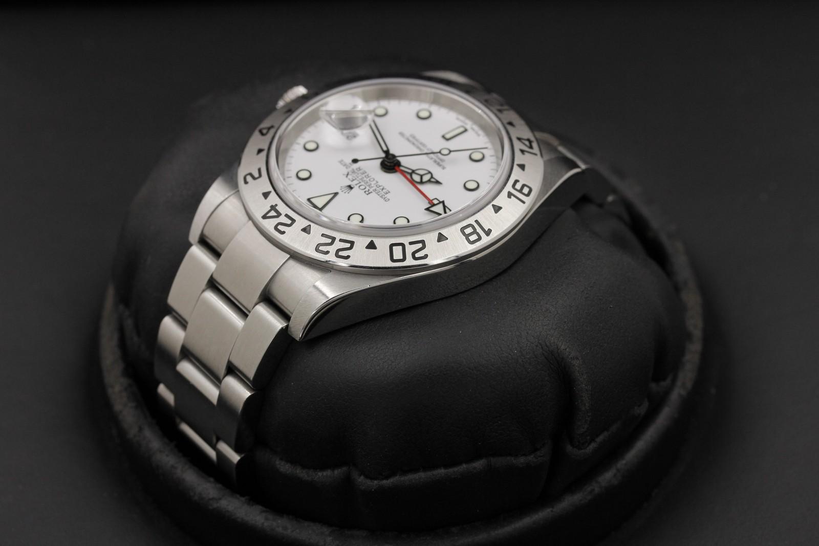 Watch Image 5