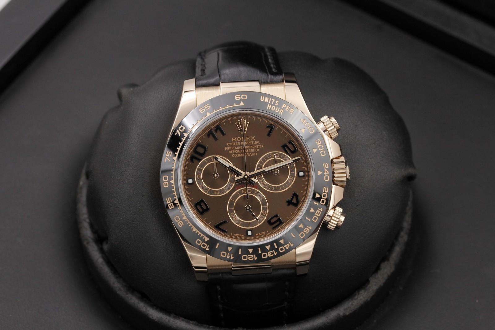 Watch Image 13
