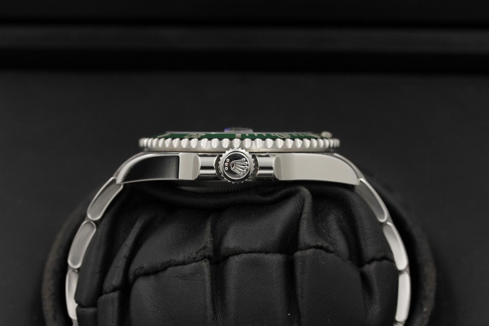 Watch Image 3