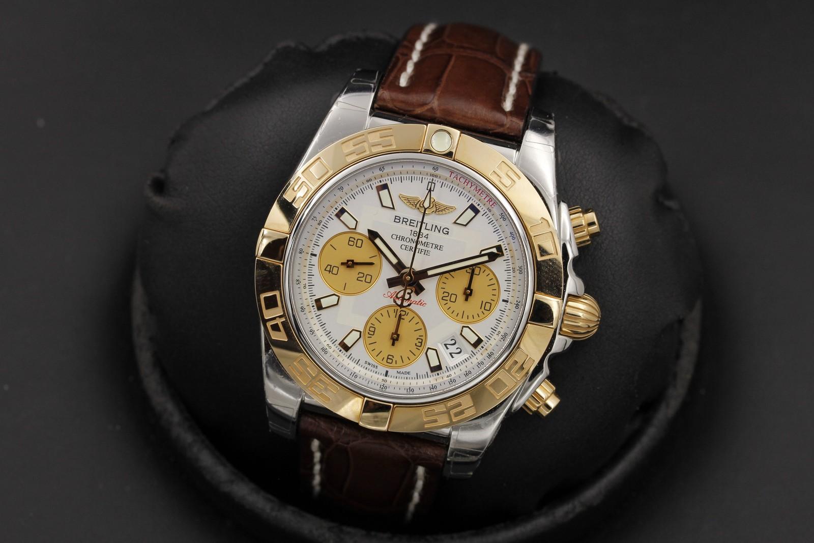 Watch Image 8