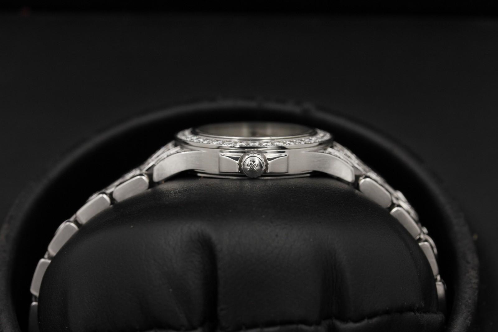 Watch Image 3