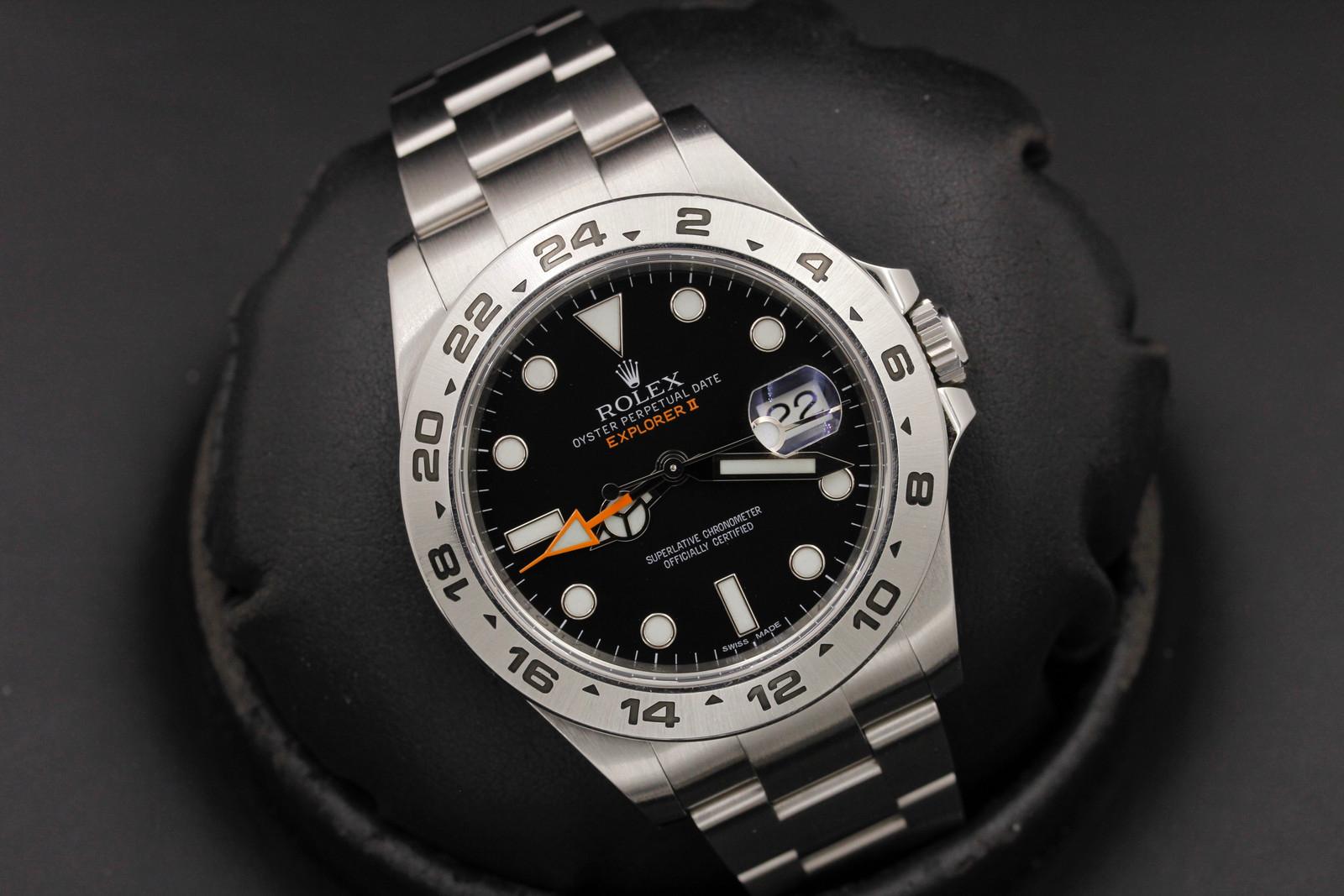 Watch Image 9