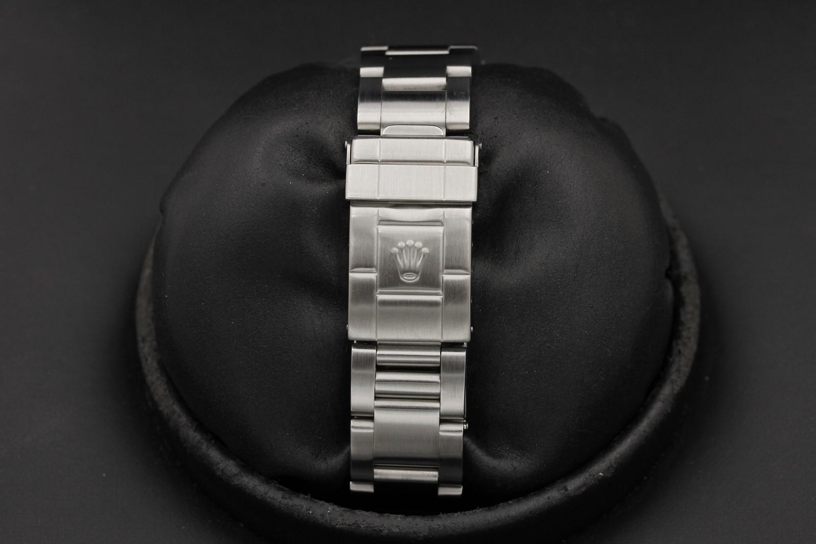Watch Image 7