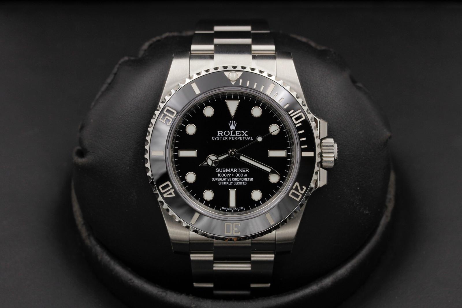 Rolex Submariner, 24324S, 114060