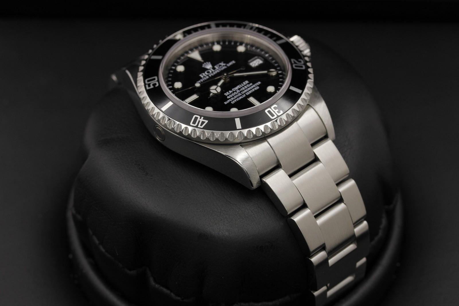 Watch Image 6