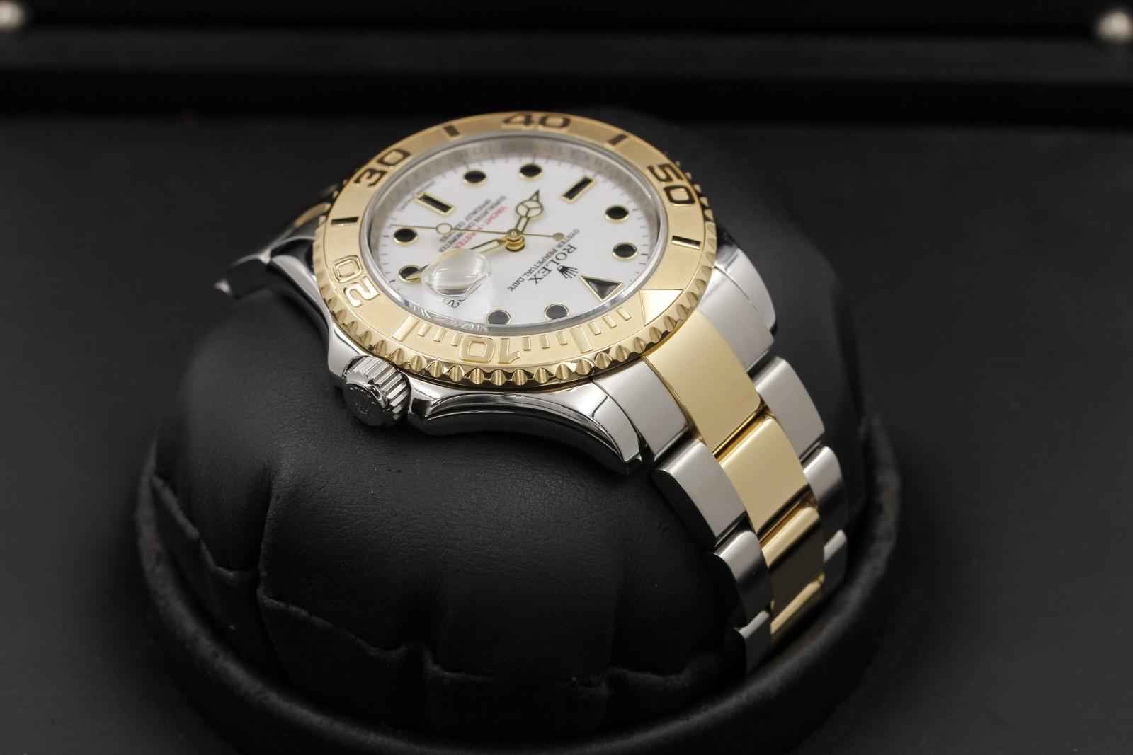 Watch Image 4