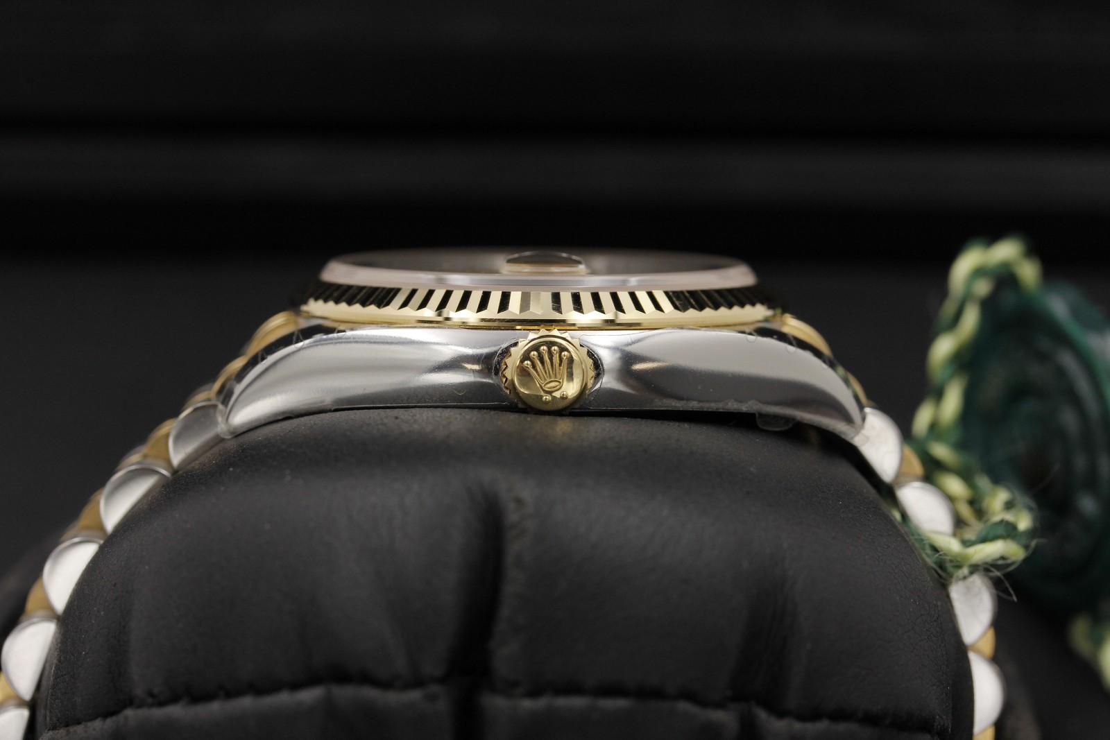Watch Image 3