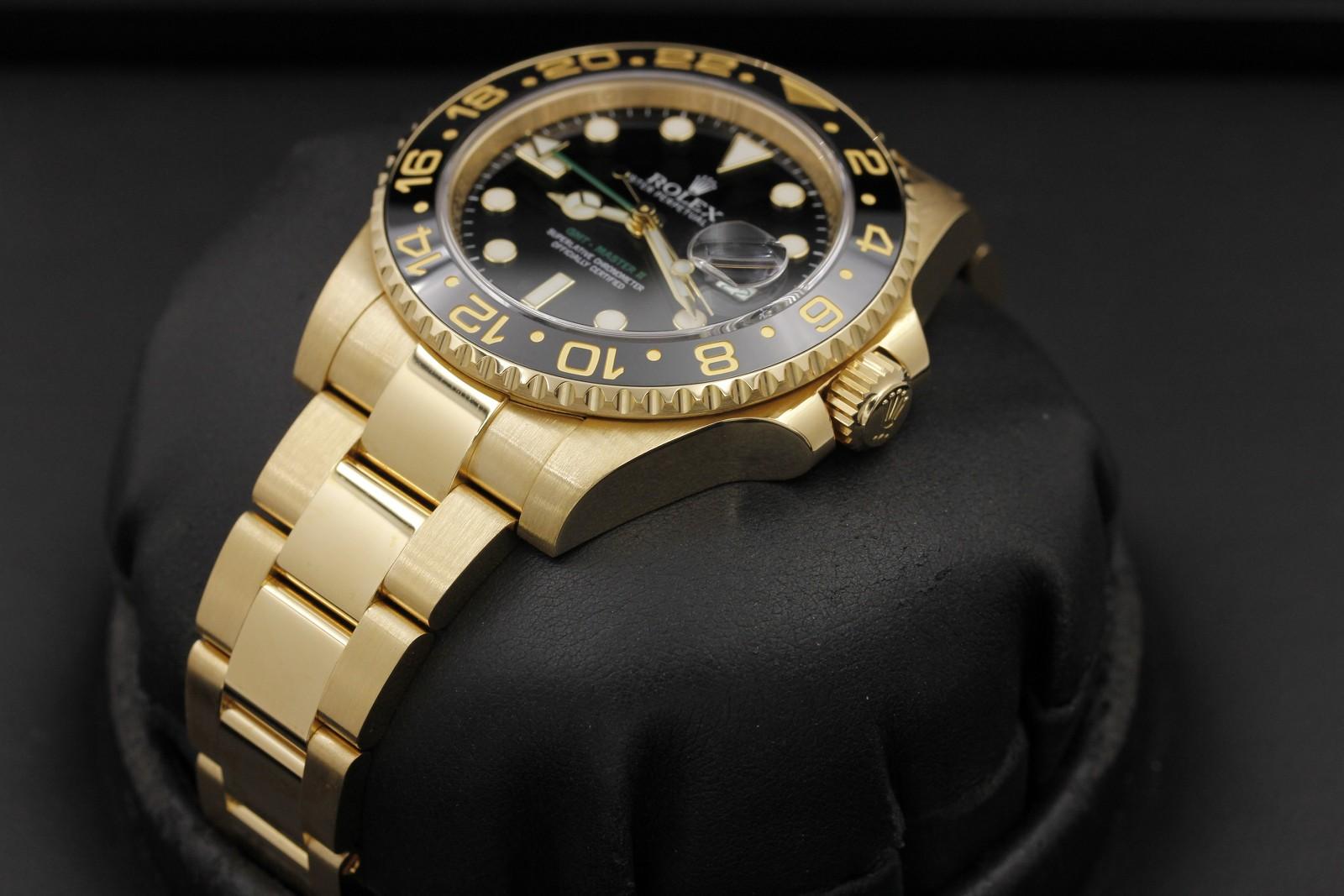 Watch Image 2