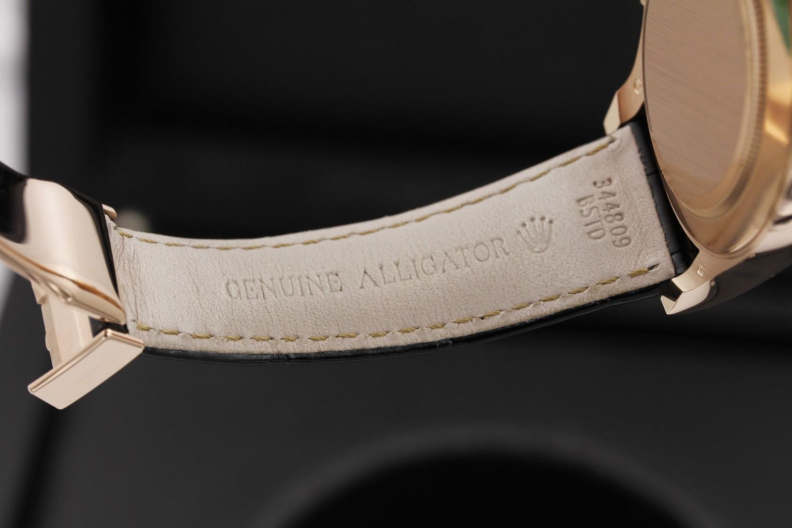 Watch Image 10