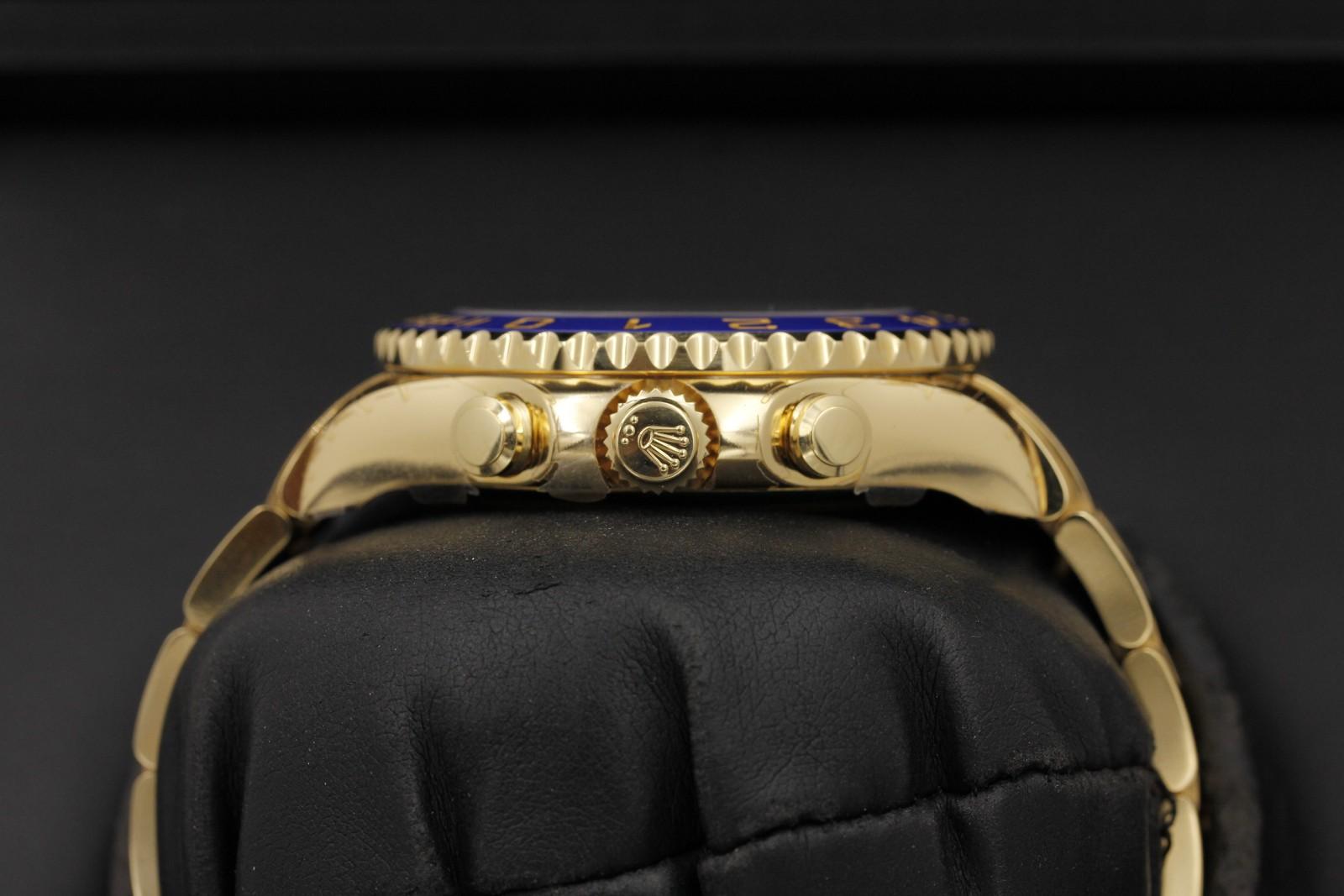 Watch Image 3