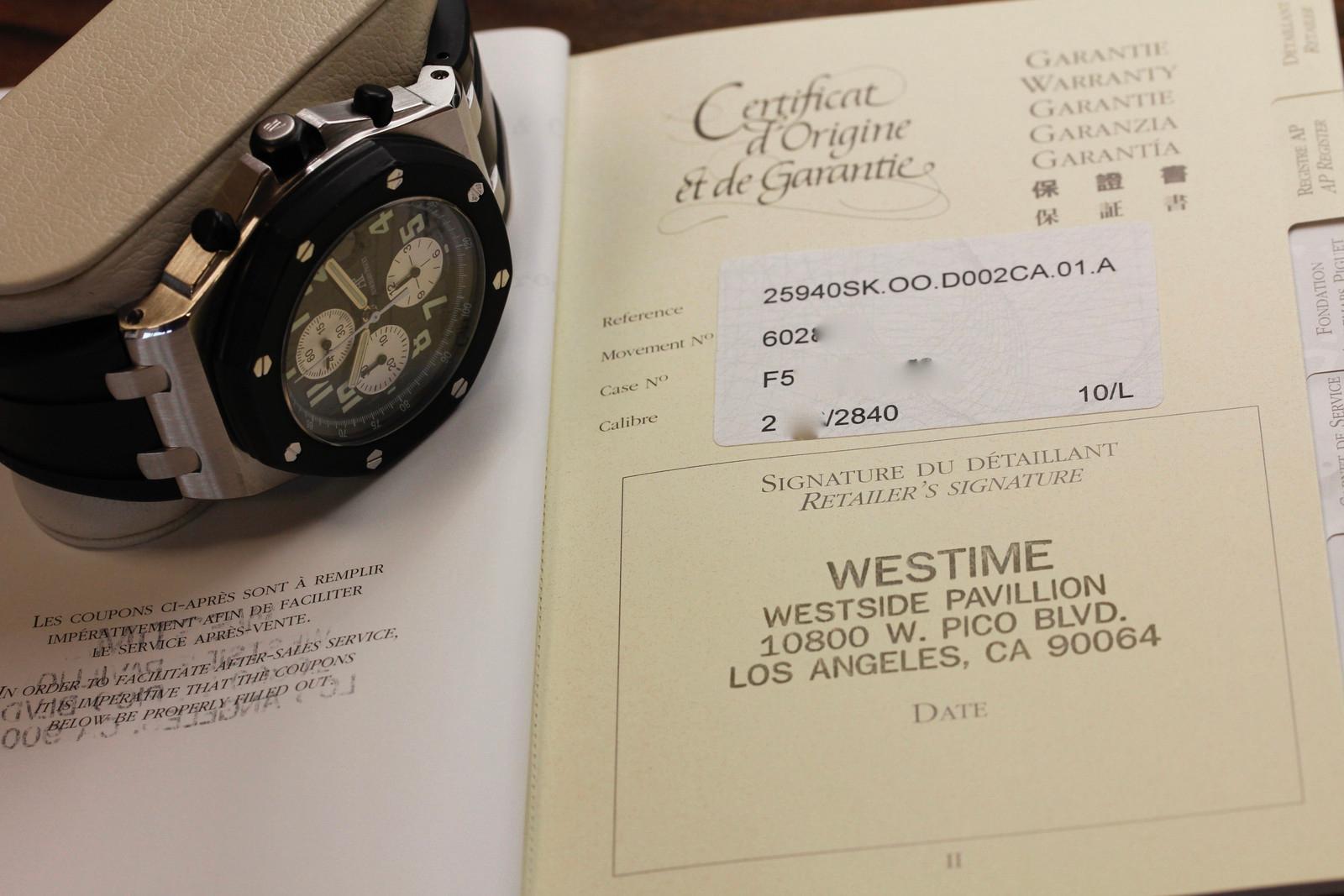 Watch Image 11