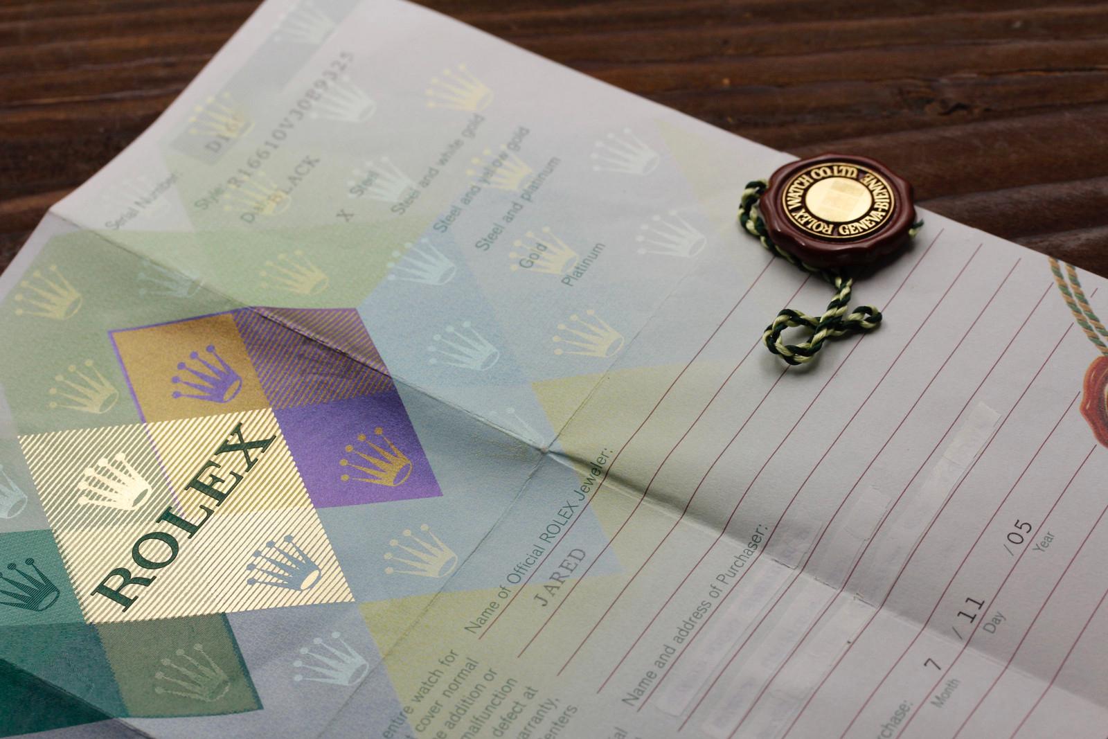 Watch Image 10