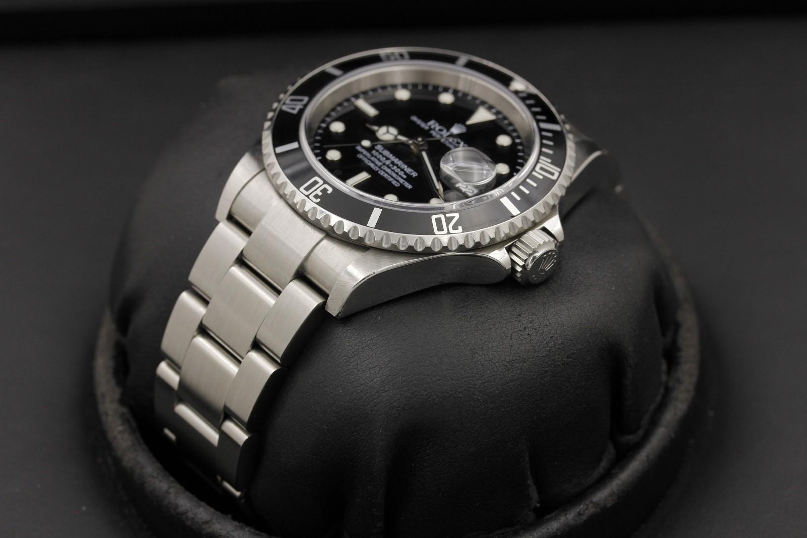 Watch Image 2