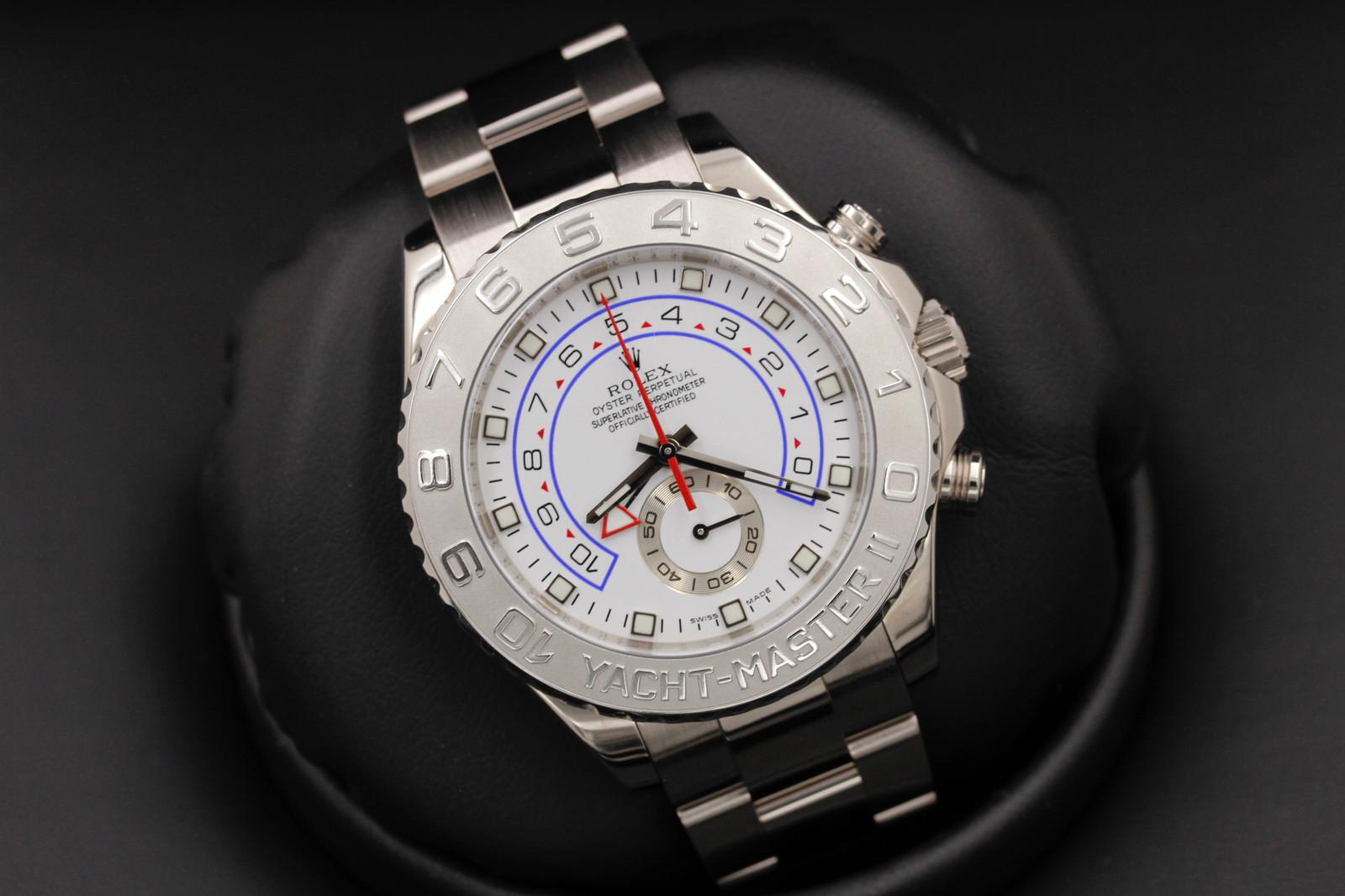 Watch Image 9