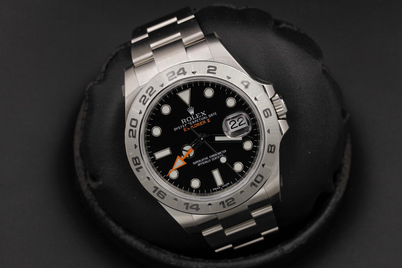 Watch Image 9