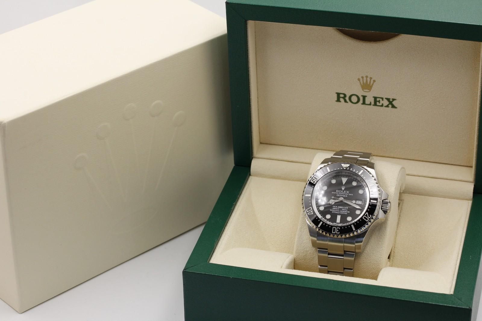 Watch Image 10