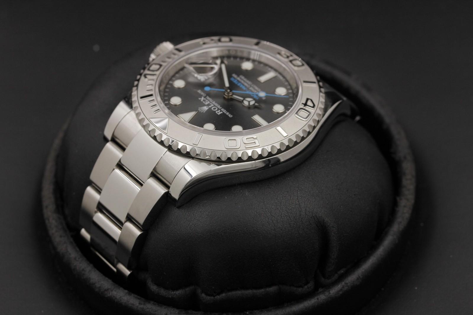 Watch Image 5