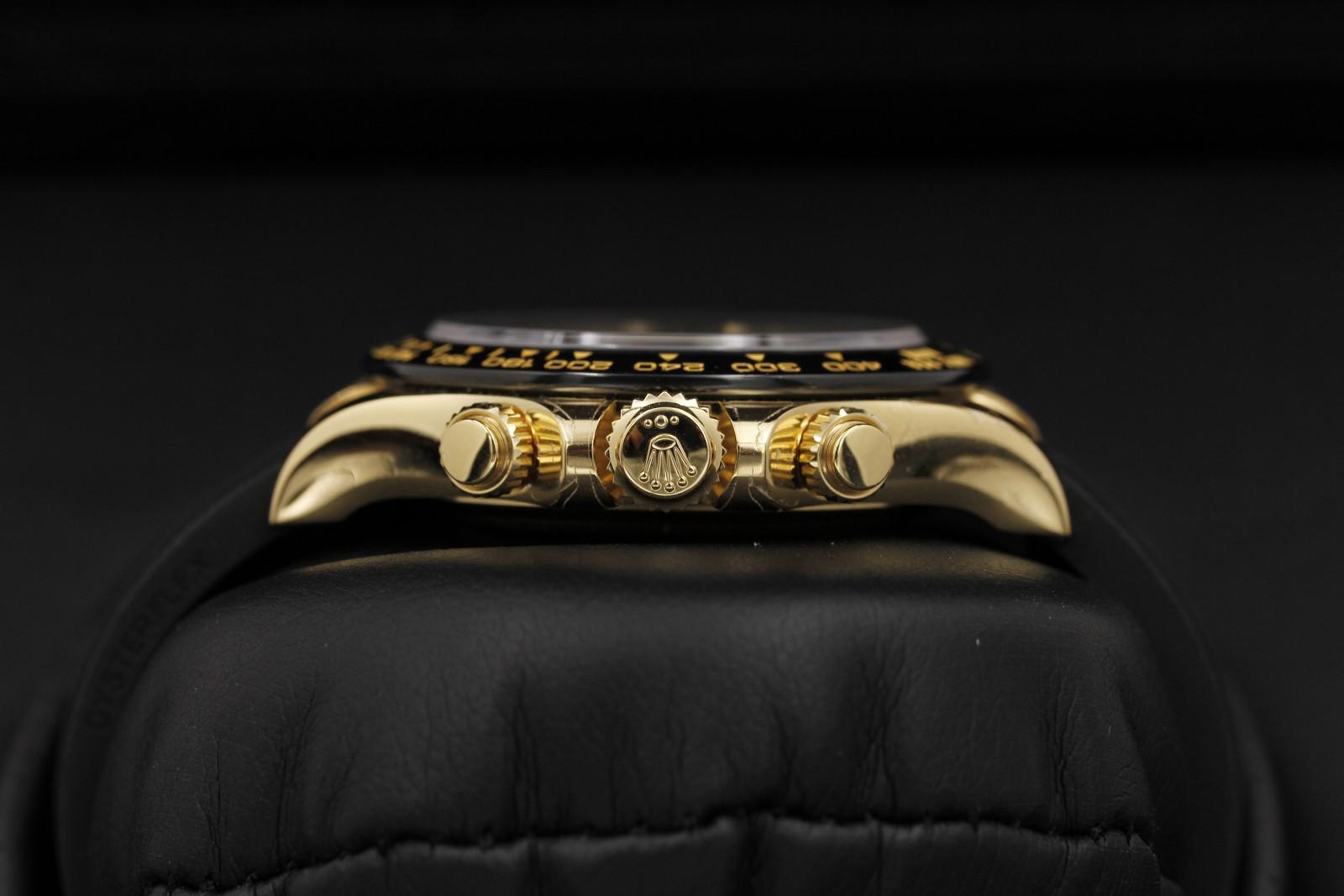 Watch Image 3