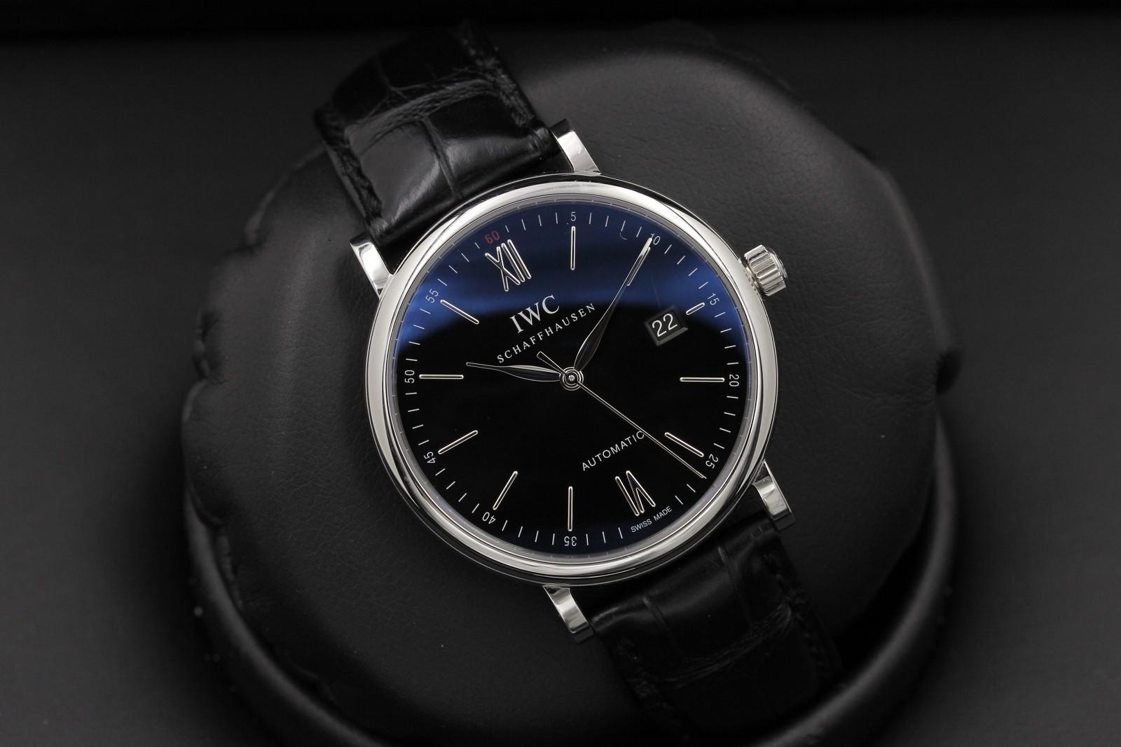 Watch Image 9