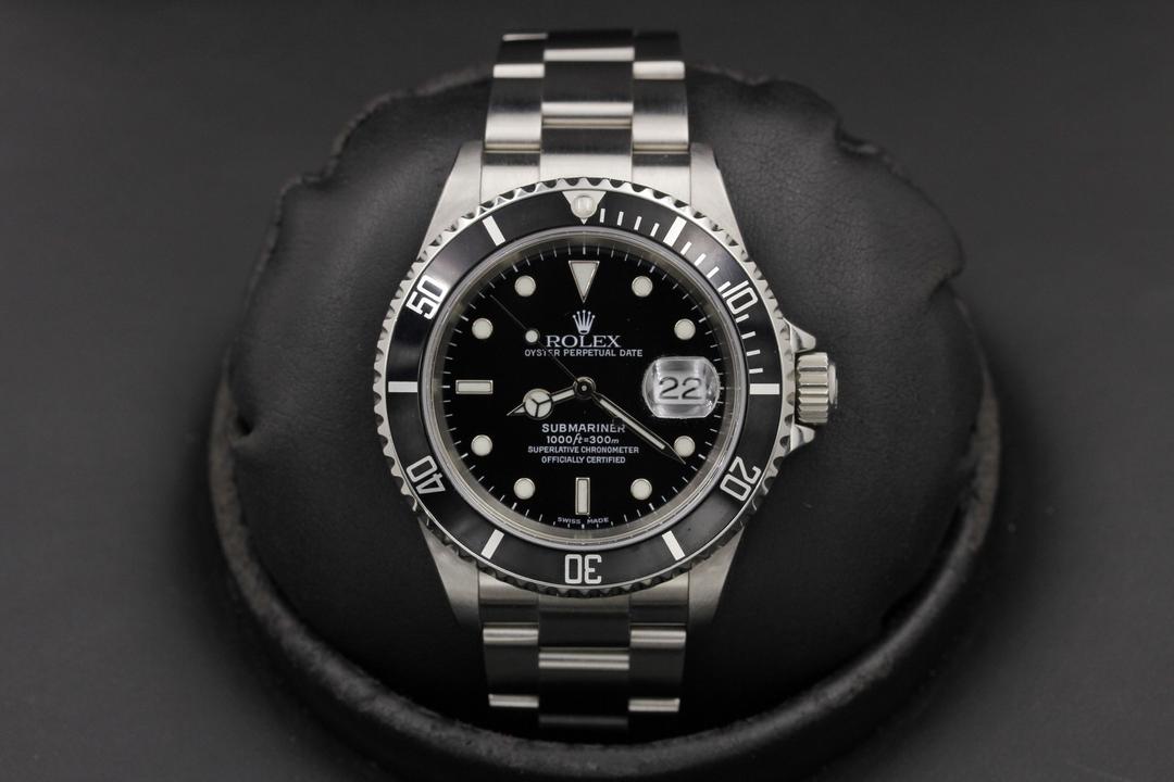 Rolex Submariner 16610