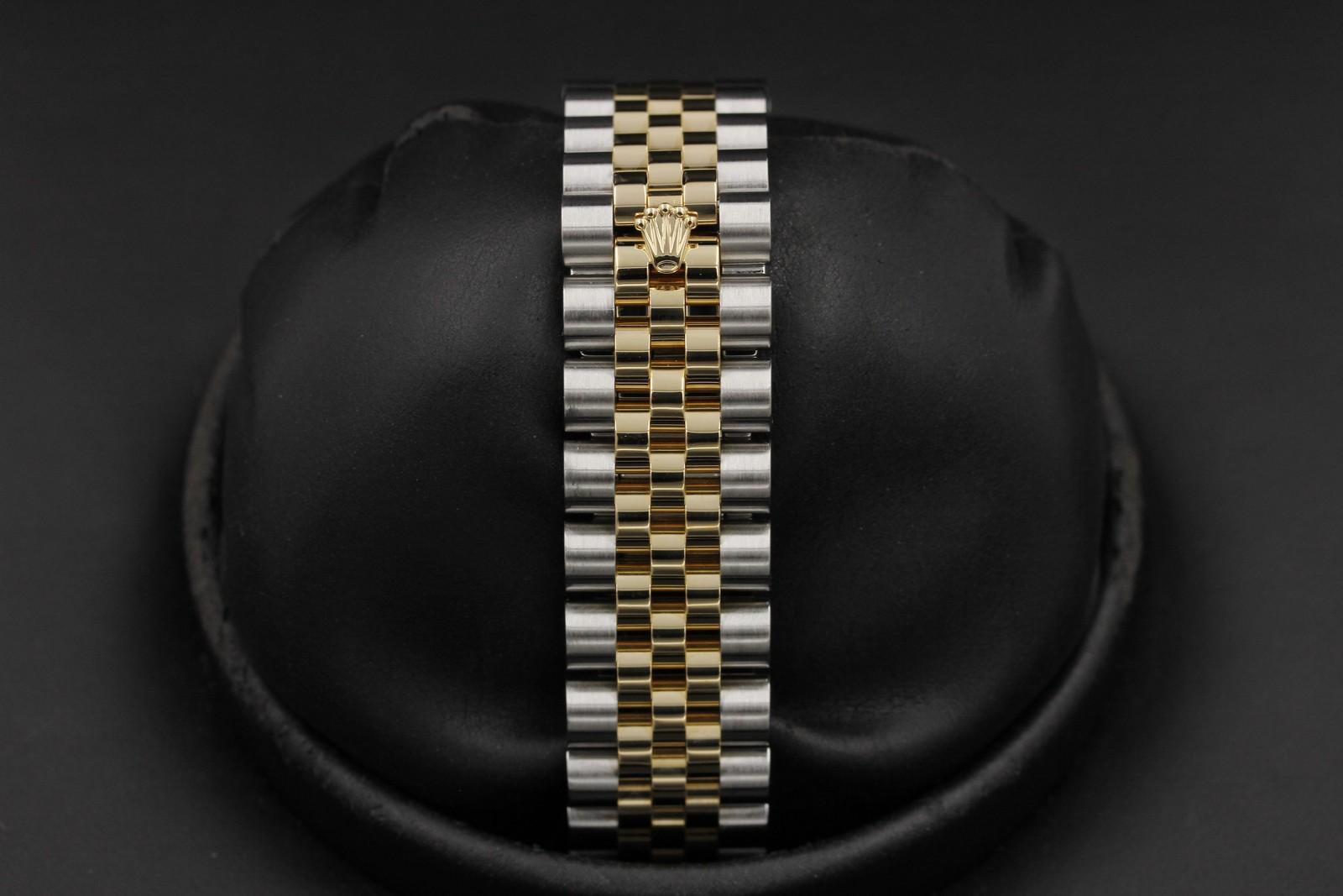 Watch Image 7