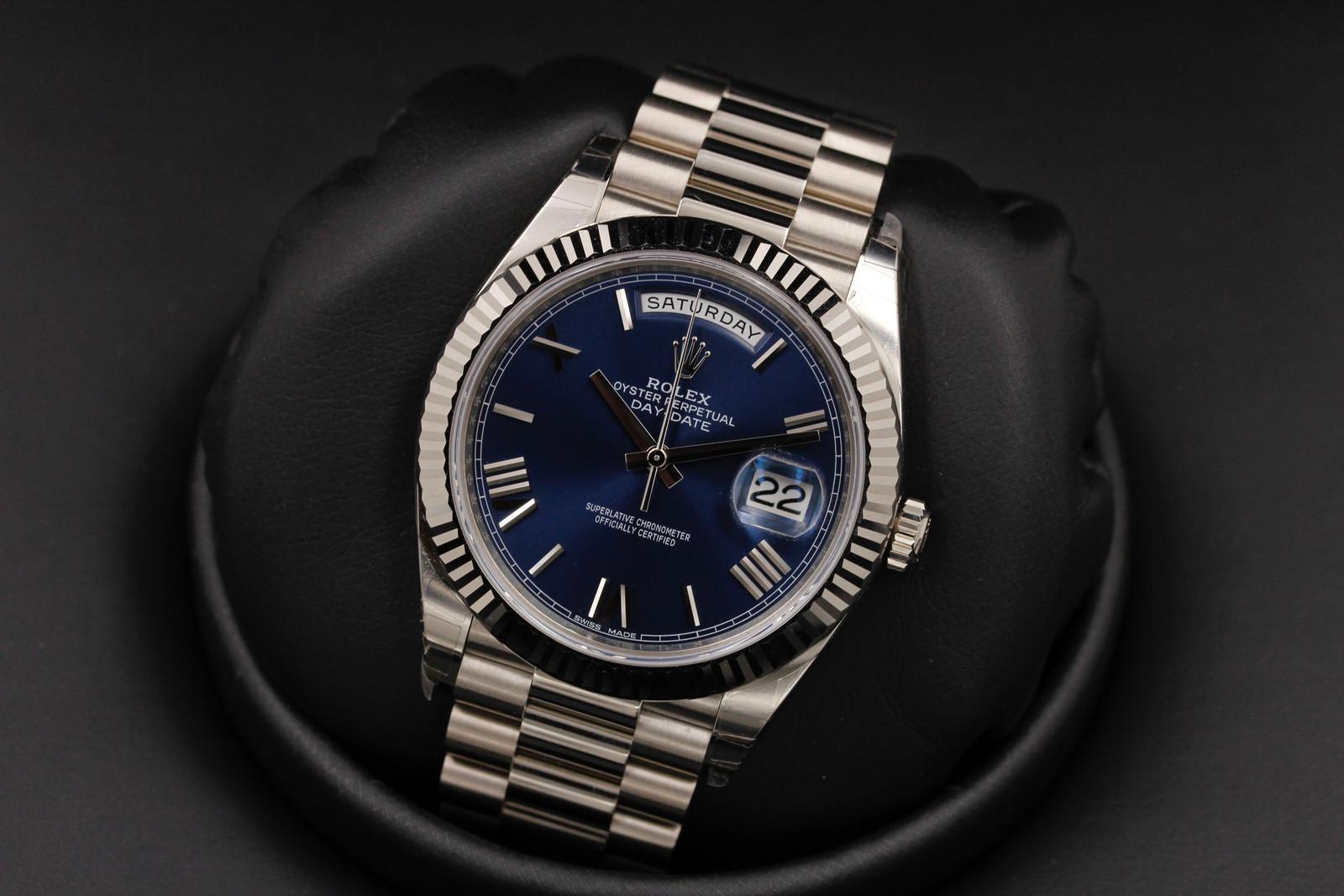 Watch Image 8