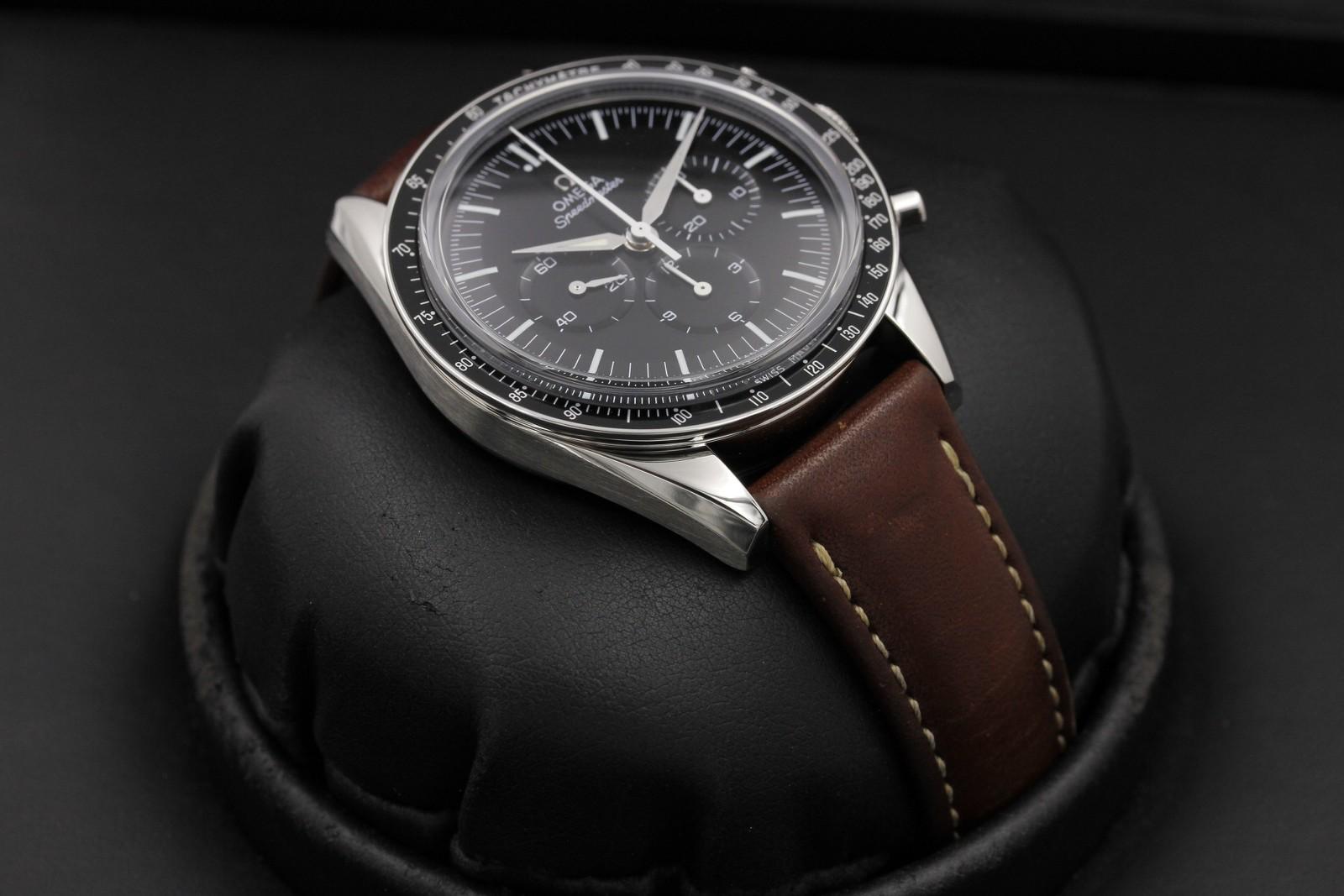 Watch Image 6