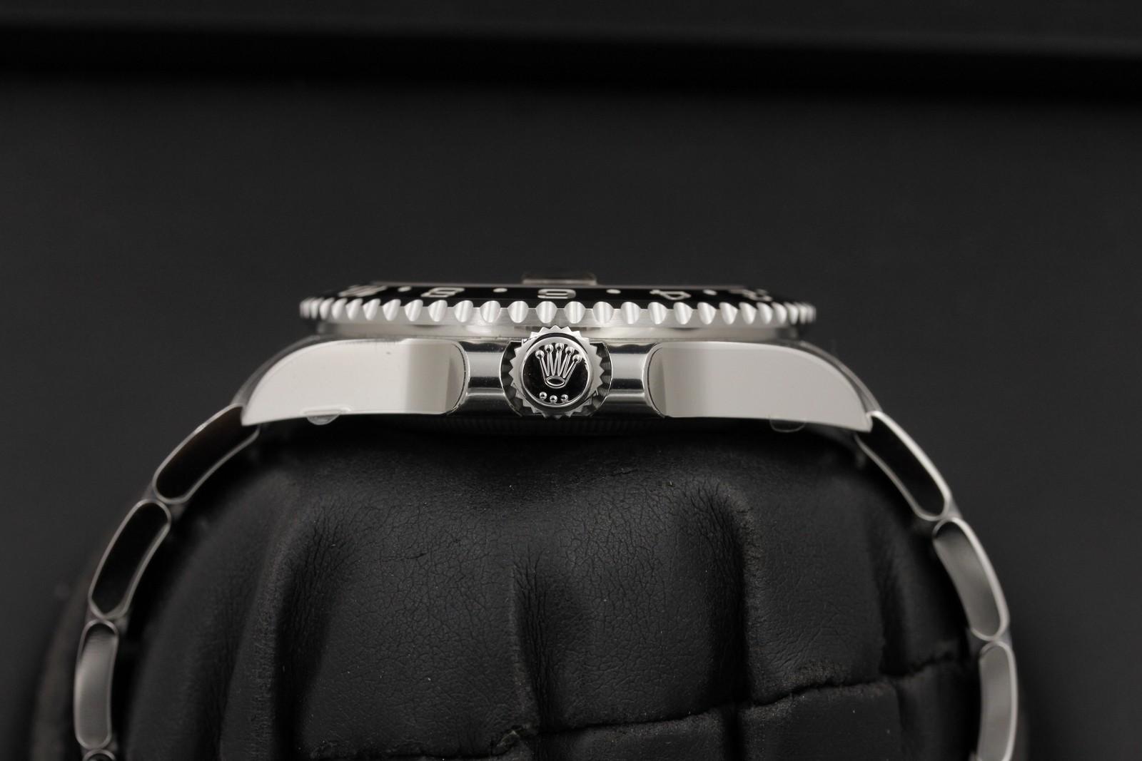Watch Image 3