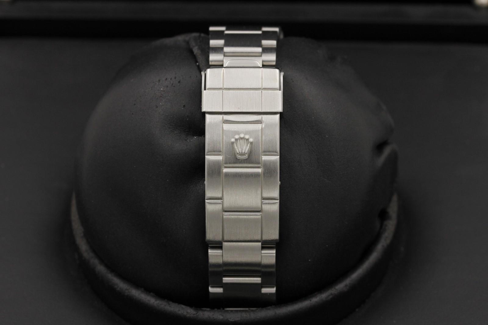 Watch Image 7