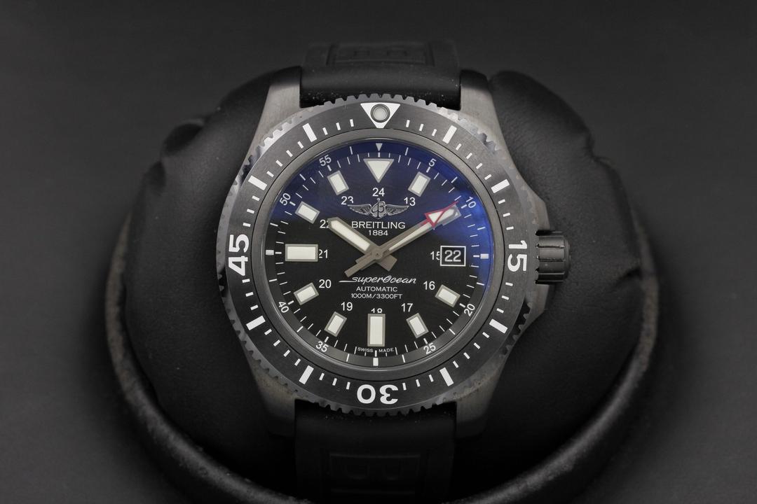 Breitling Superocean - Black Steel M1739313/be92