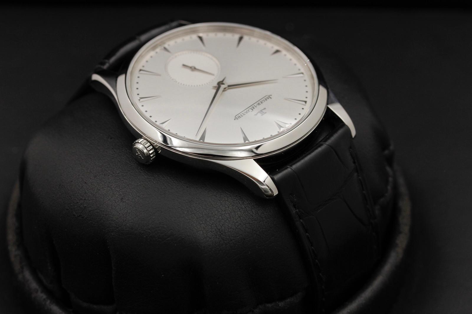 Watch Image 4