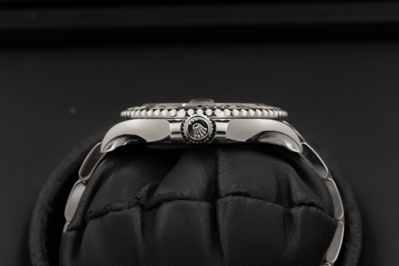 Watch Image 3