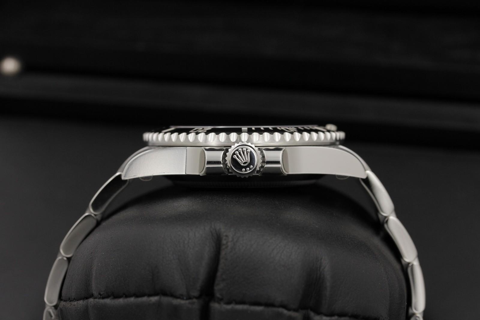 Watch Image 3