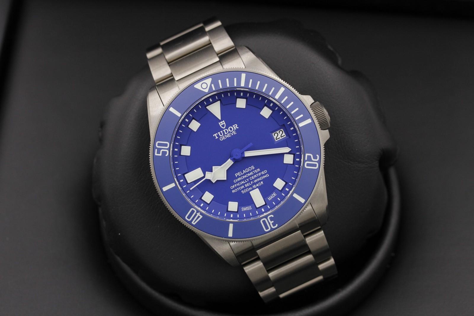 Watch Image 9
