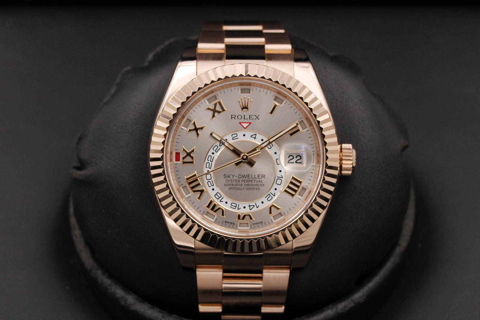 Watch Image 1