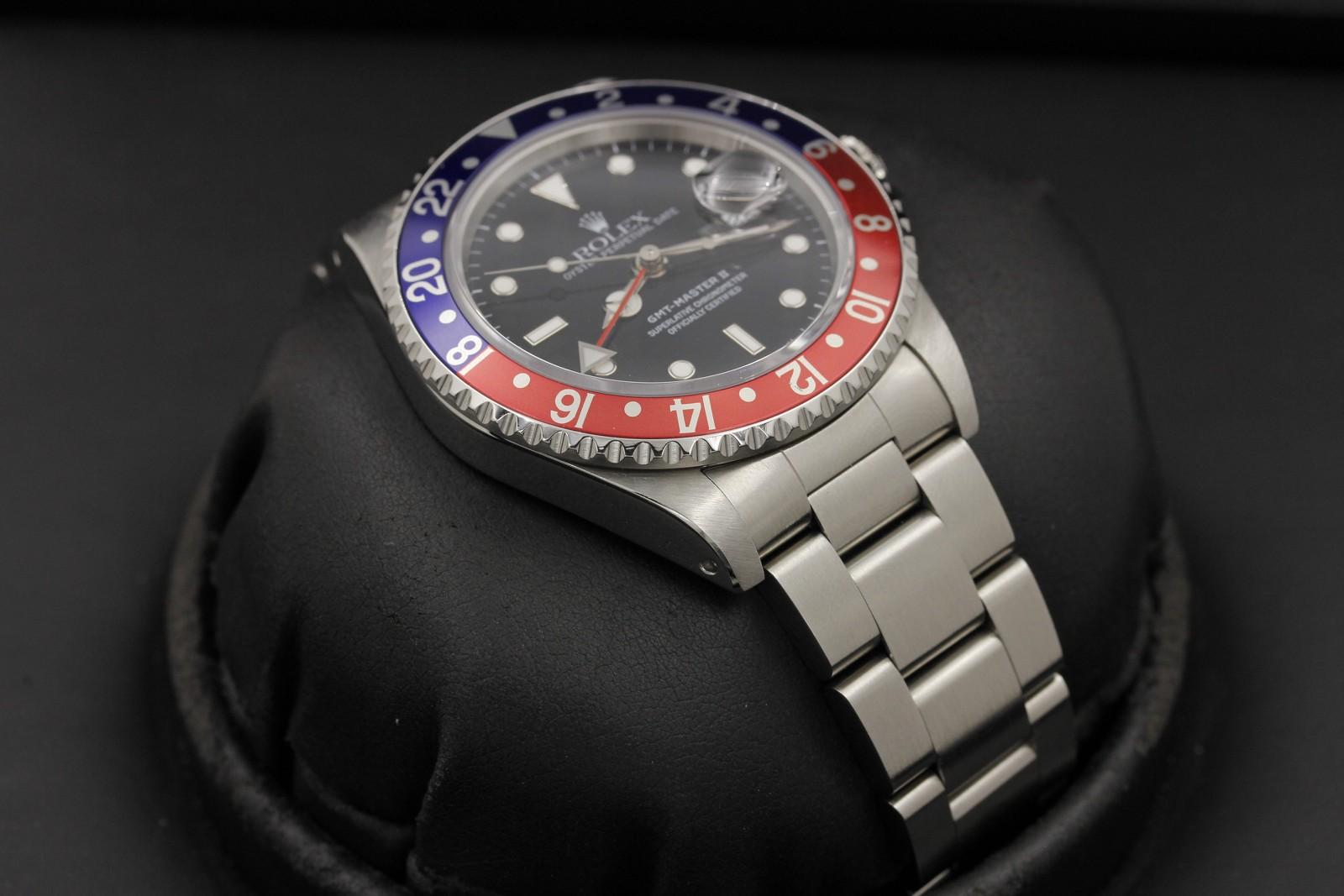 Watch Image 6