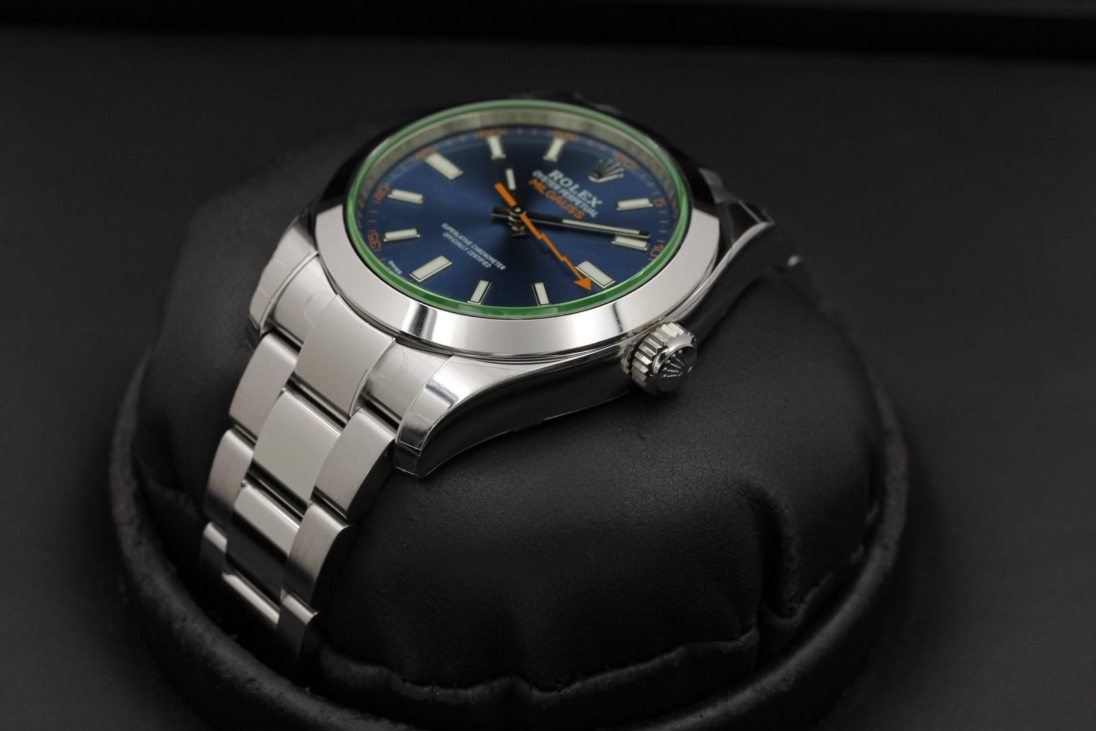 Watch Image 2