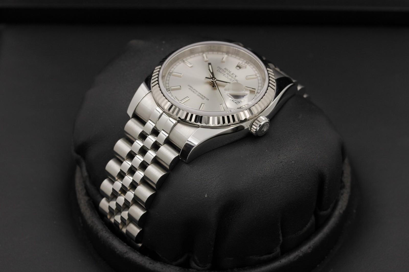 Watch Image 2