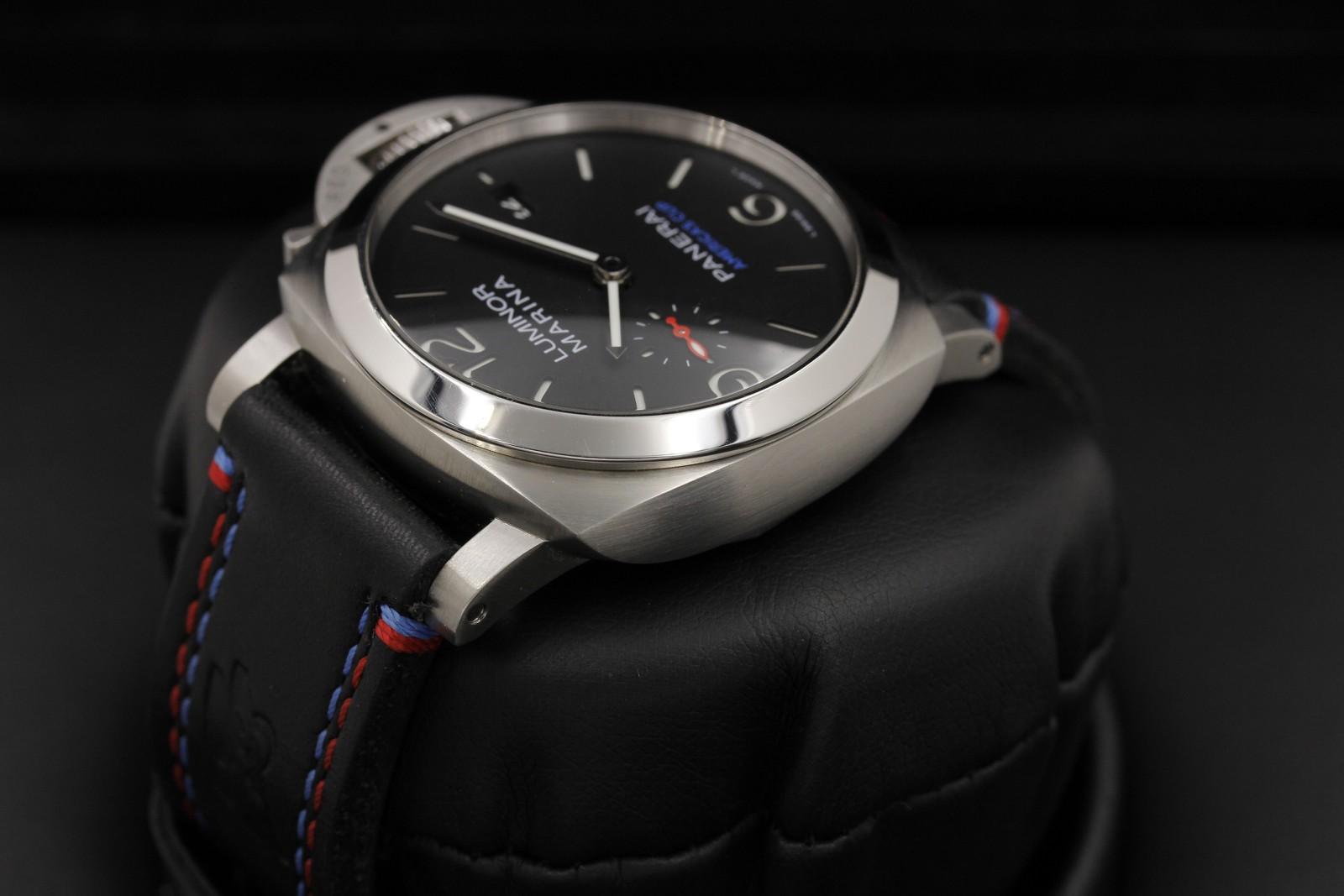 Watch Image 5