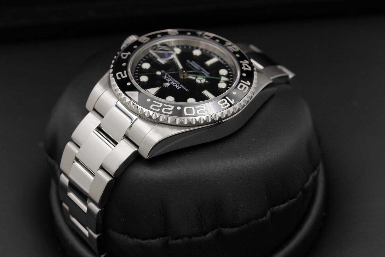 Watch Image 5