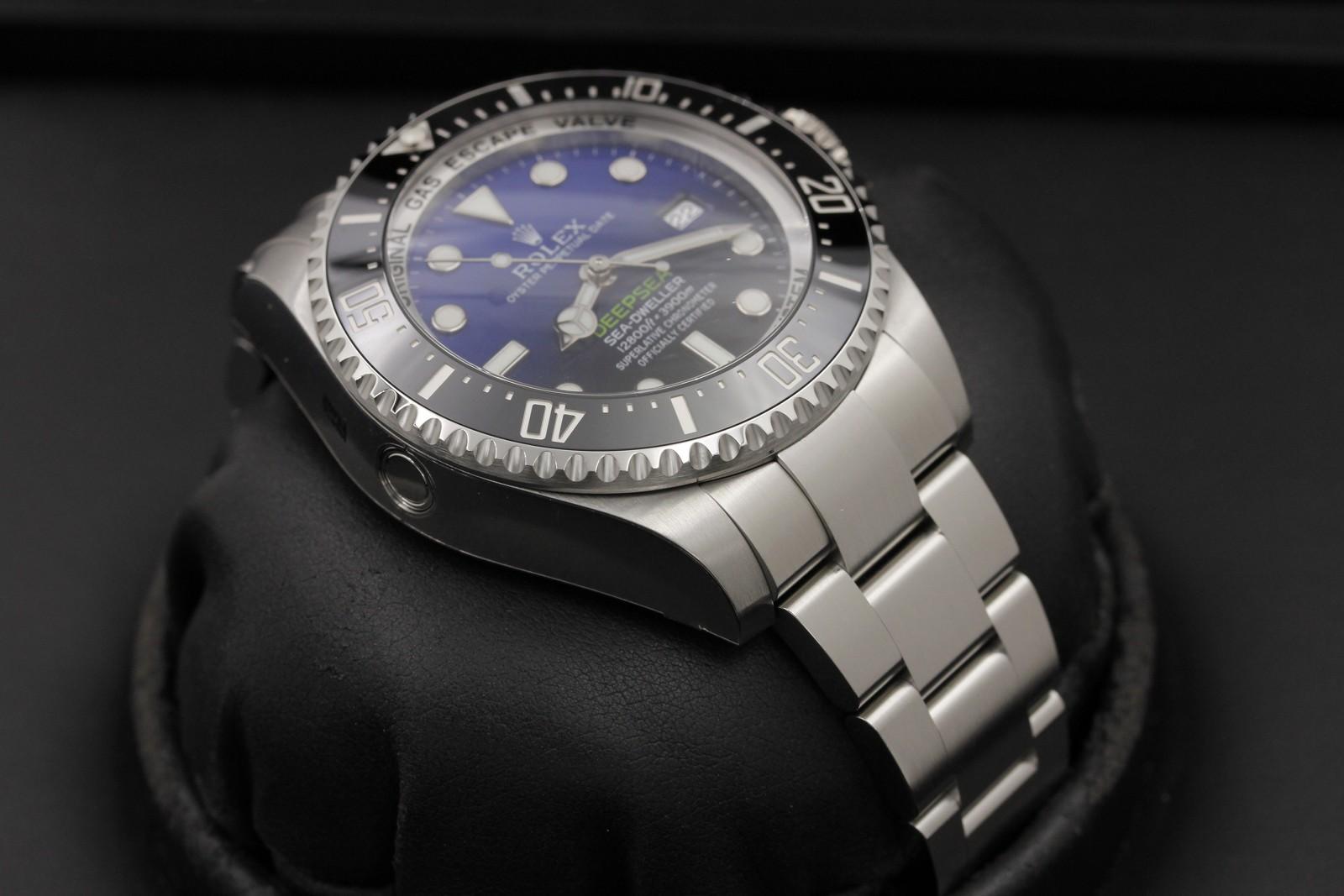 Watch Image 6