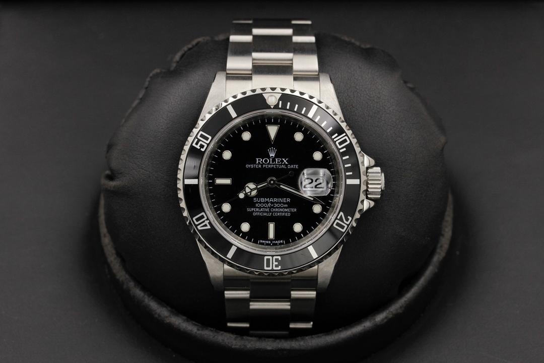 Rolex Submariner 16610