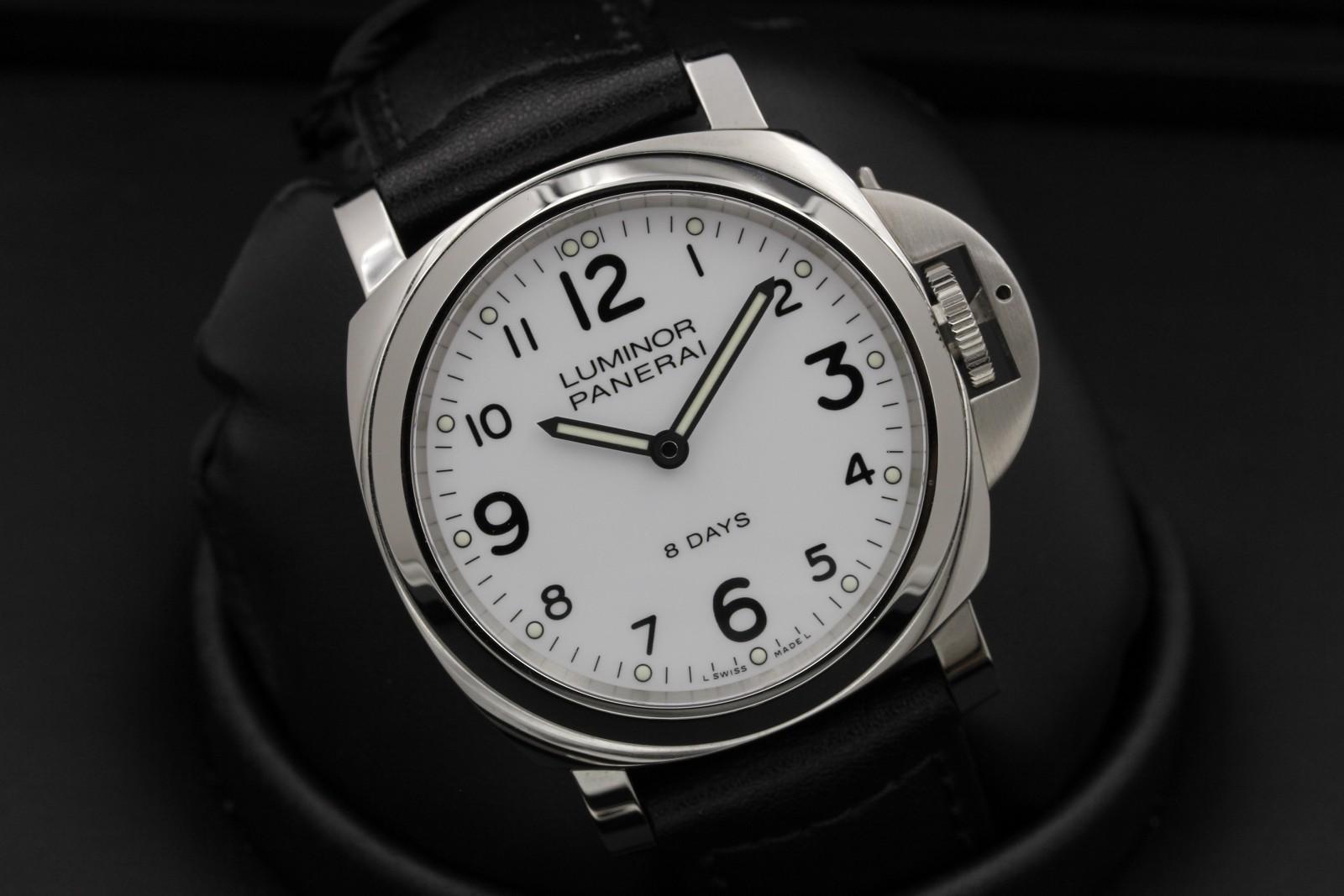 Watch Image 9