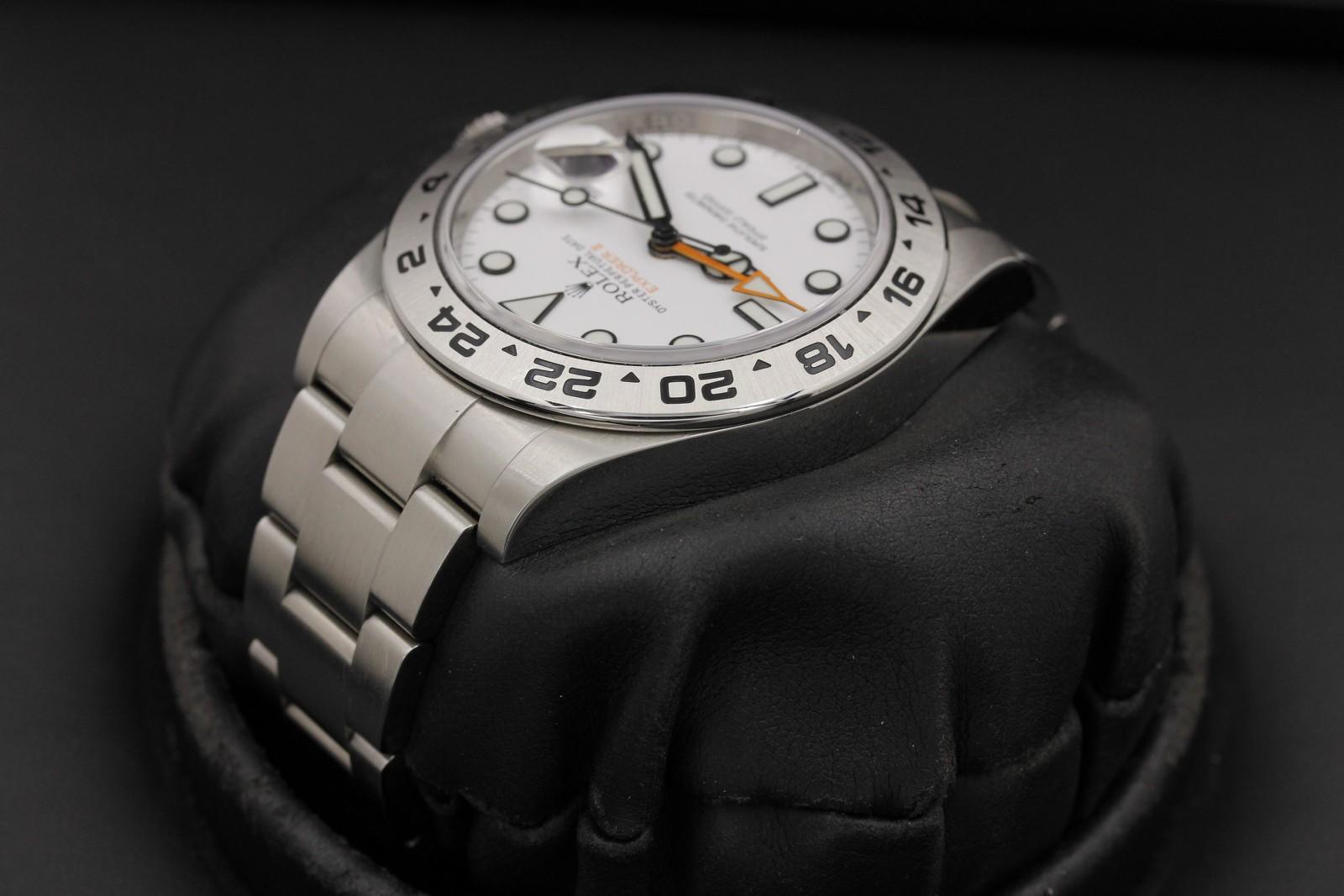 Watch Image 5