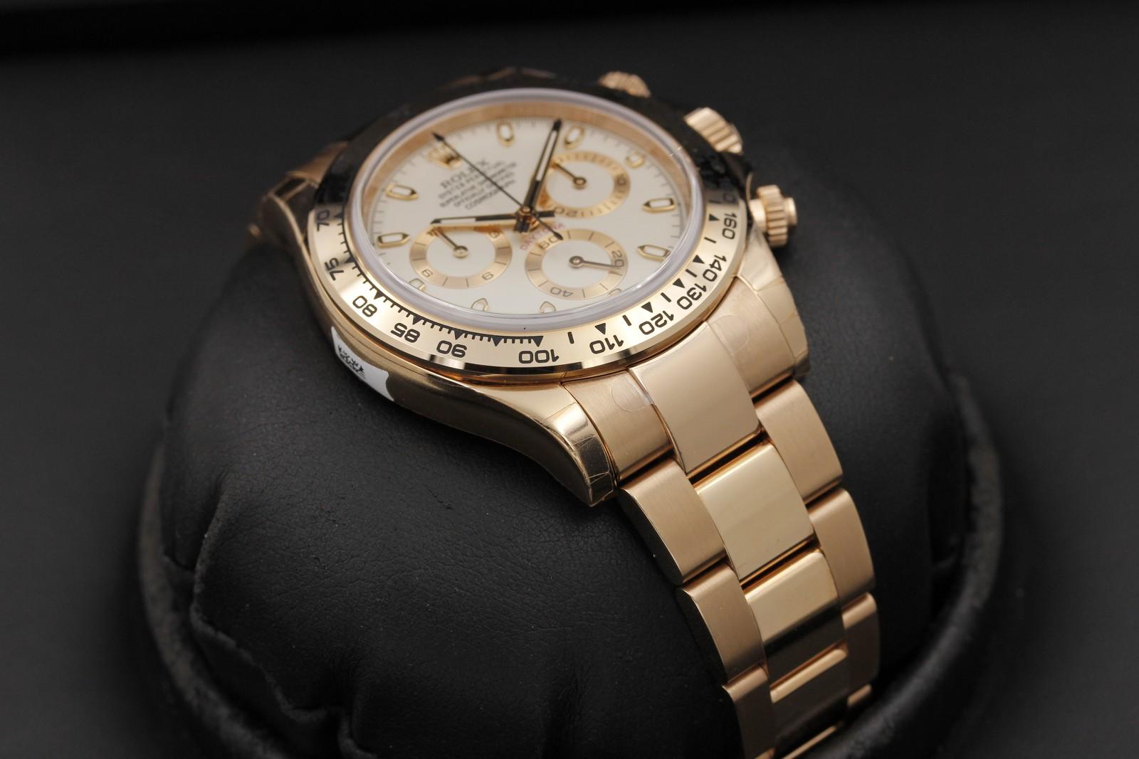 Watch Image 8