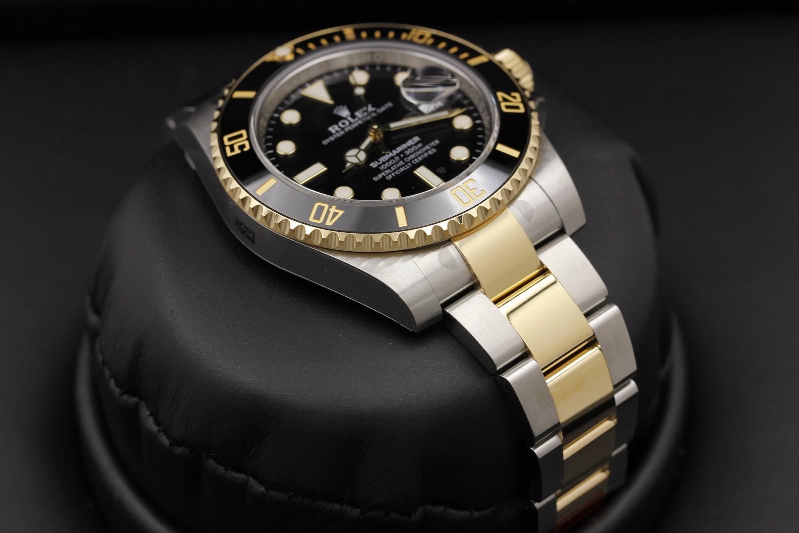 Watch Image 6