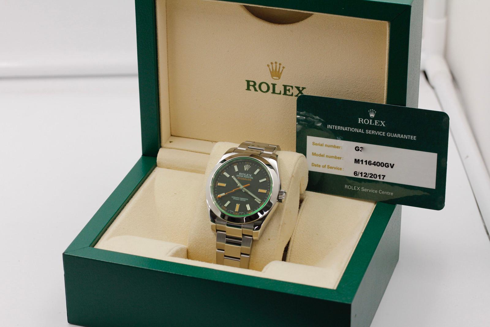 Watch Image 11