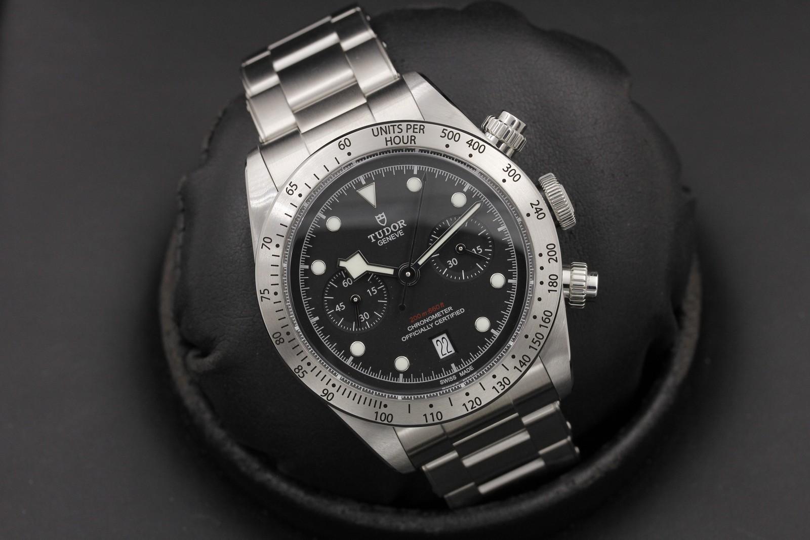 Watch Image 9