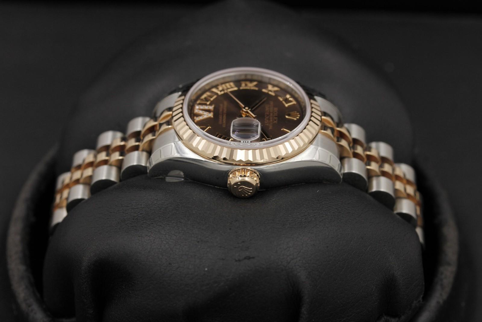 Watch Image 3