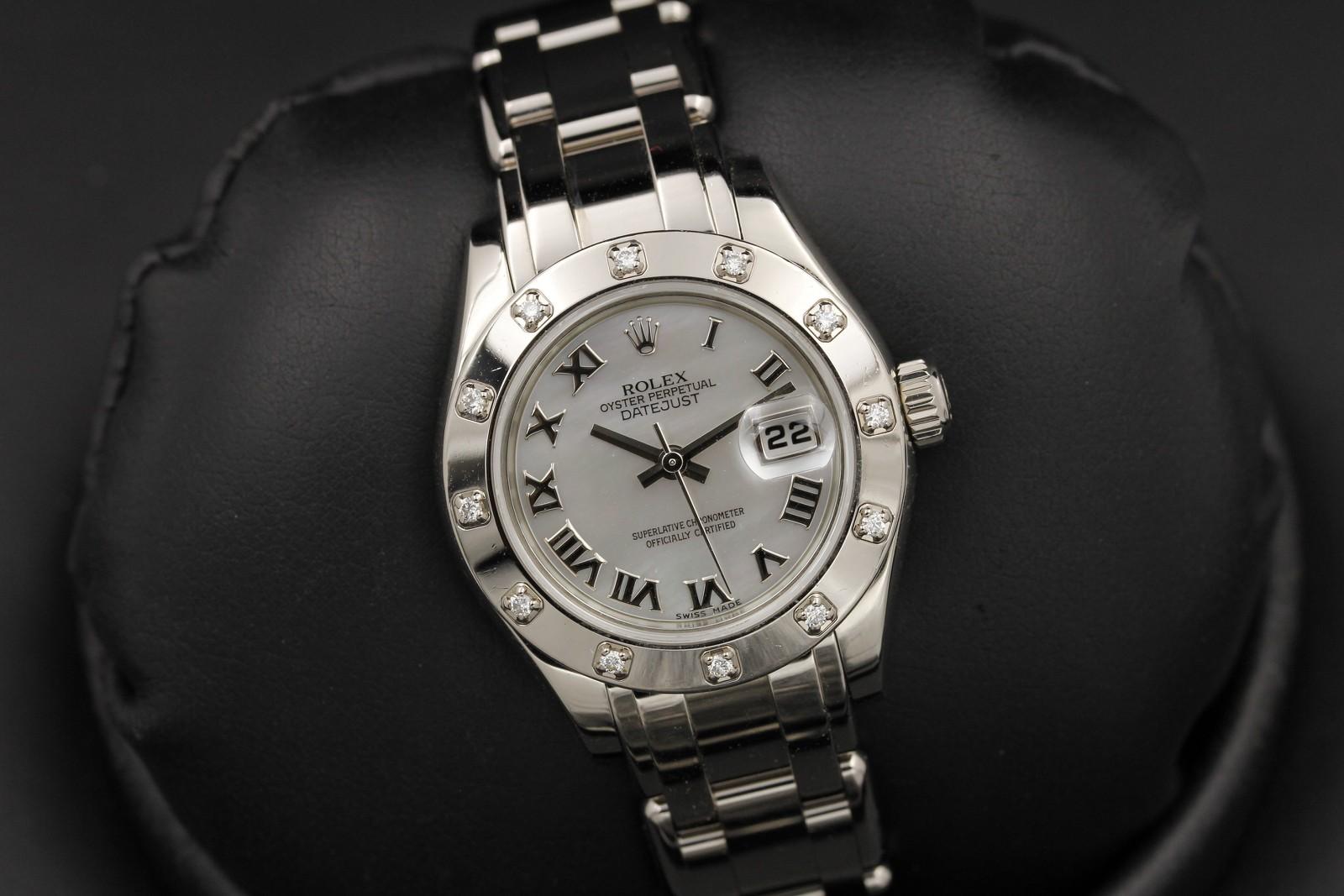 Watch Image 9